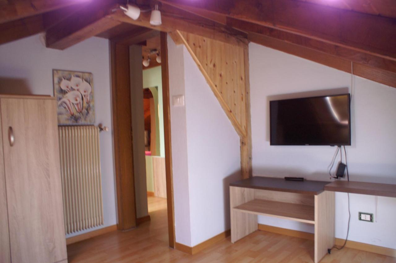 Garni Villa Betty Meran Buitenkant foto