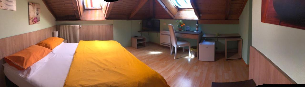 Garni Villa Betty Meran Buitenkant foto