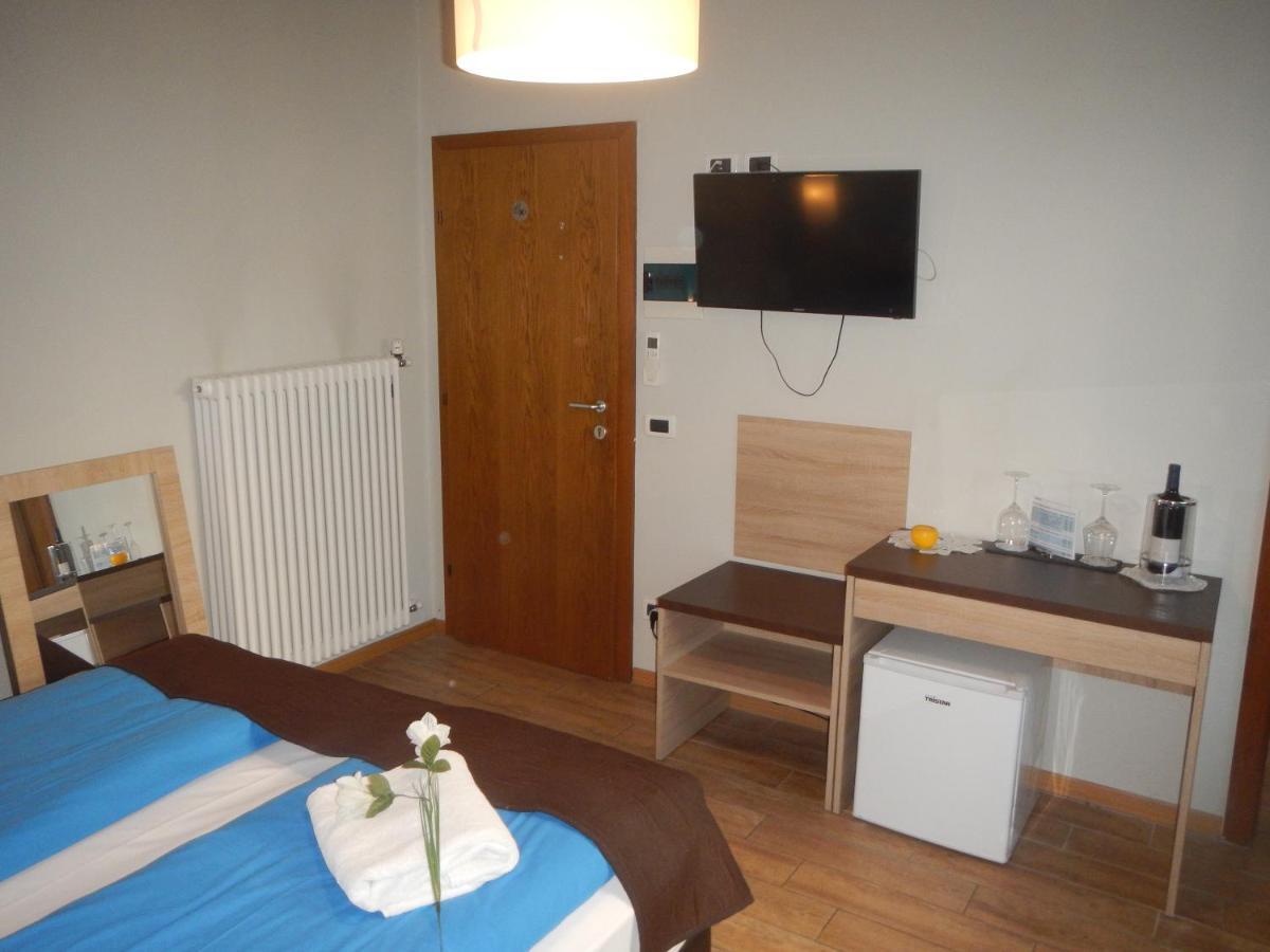 Garni Villa Betty Meran Buitenkant foto